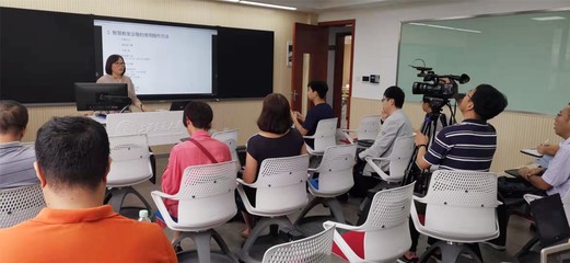 教育技術中心 以信息技術服務教學，構建高效教育信息服務體系